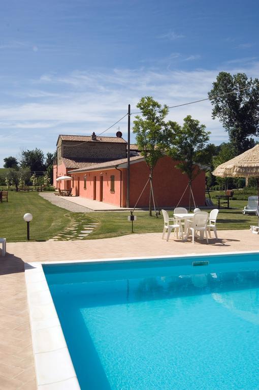 Agriturismo Casale Le Selvette Ripa Экстерьер фото
